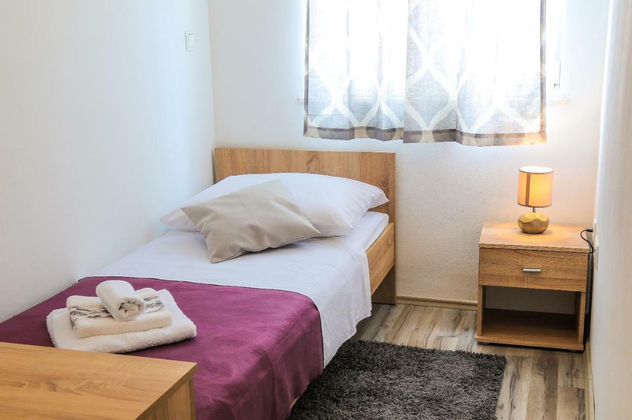 Apartment Petar Kaštela Eksteriør bilde